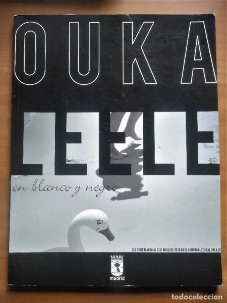 Ouka Leele en blanco y negro