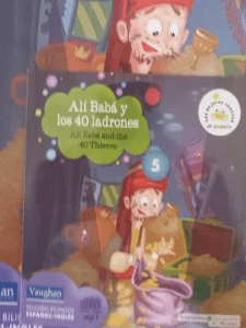 ALÍ BABÁ Y LOS 40 LADRONES / ALI BABA AND THE 40 THIEVES. Edición bilingüe